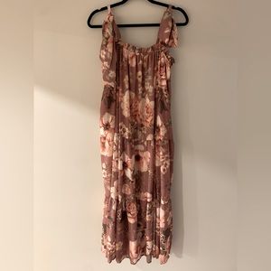 Vici floral maxi dress. Size small. Perfect condition